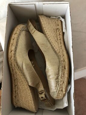 Closed Toe Gold Wedge Espadrille Sandals